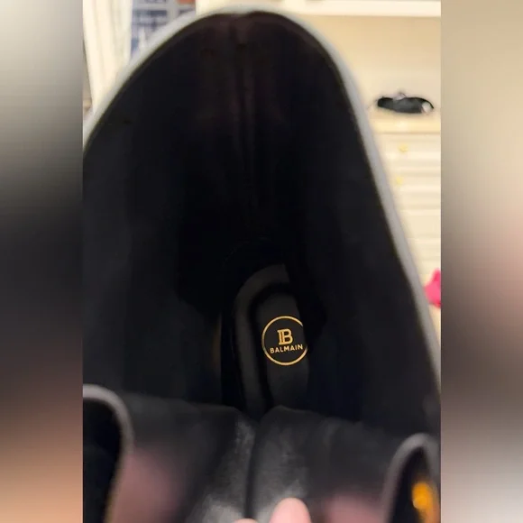 Balmain Black Leather Combat Boots with Gold B Symbol; Size 35; Brand New in Box - Picture 9 of 10